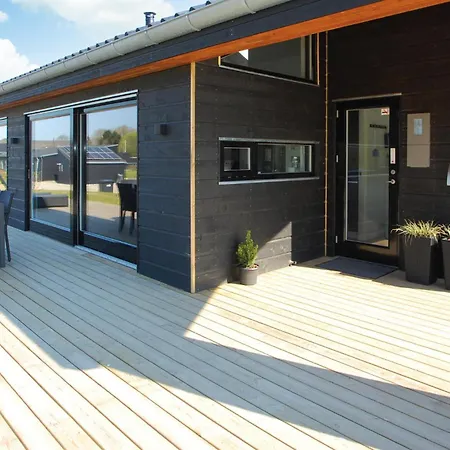 Nyaraló Haderslev With A Fireplace 08