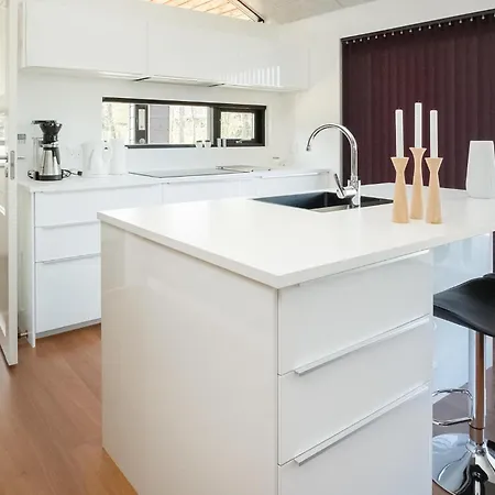 Gorgeous Home In Haderslev With Wifi